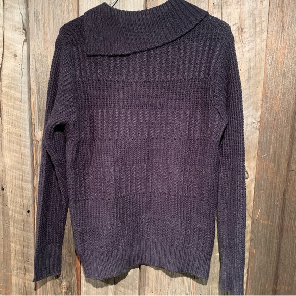 Nicole Miller Button Shawl Knit Sweater - Picture 5 of 10